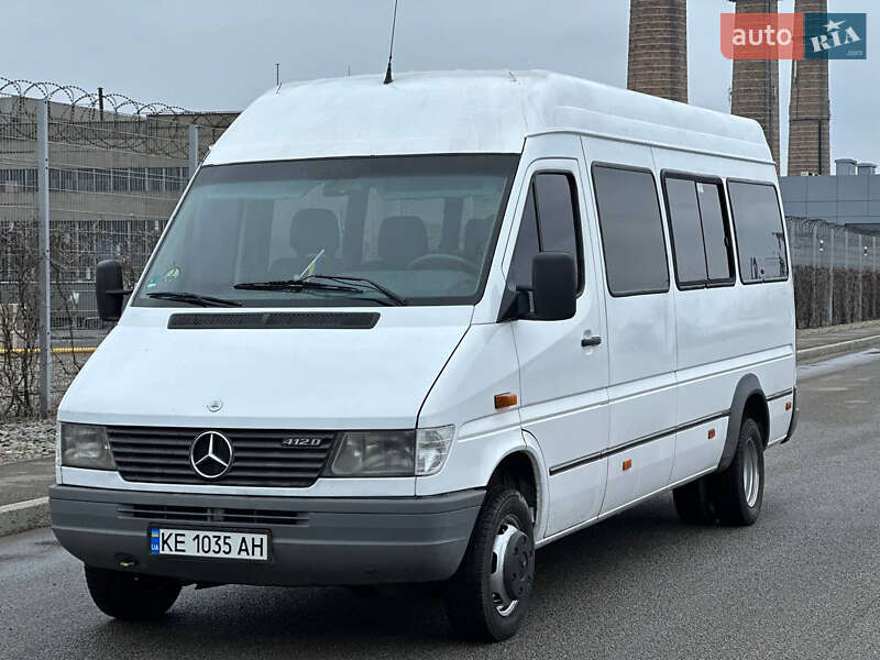 Туристичний / Міжміський автобус Mercedes-Benz Sprinter 2000 в Дніпрі