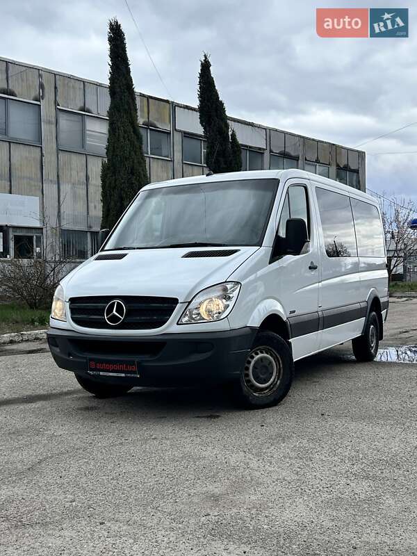 Mercedes-Benz Sprinter 2013