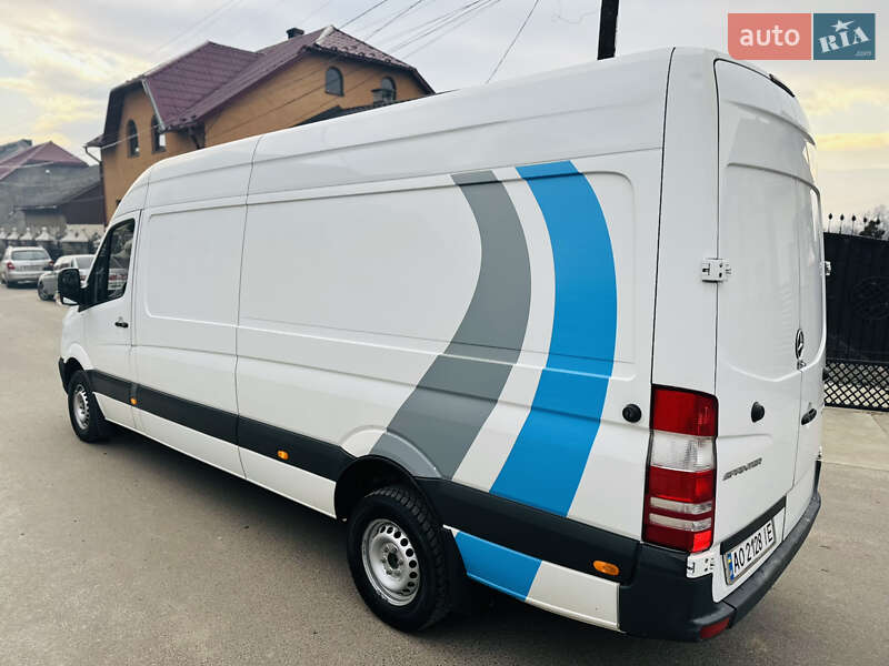 Грузовой фургон Mercedes-Benz Sprinter 2017 в Тячеве
