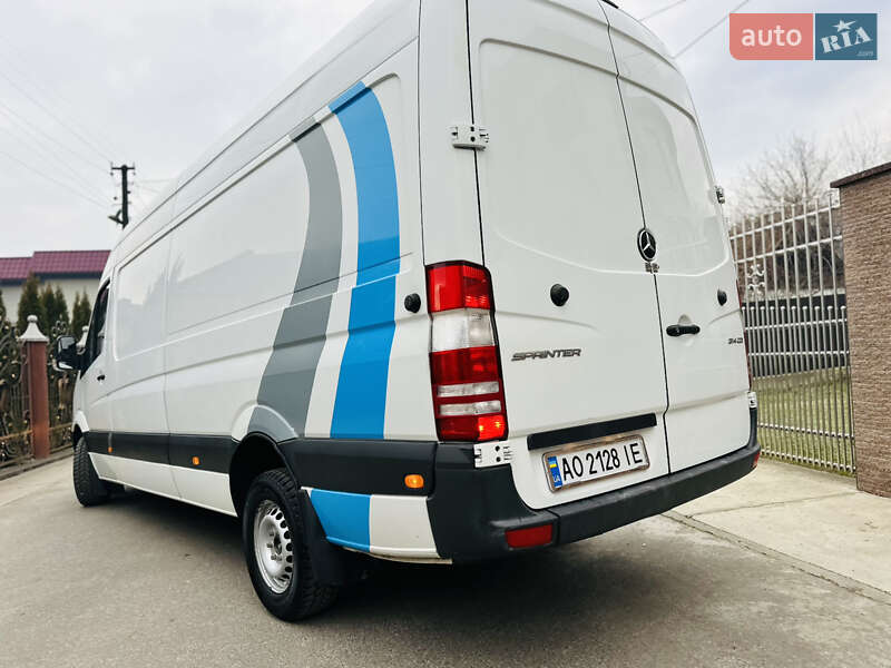Грузовой фургон Mercedes-Benz Sprinter 2017 в Тячеве