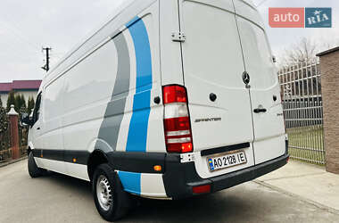 Вантажний фургон Mercedes-Benz Sprinter 2017 в 