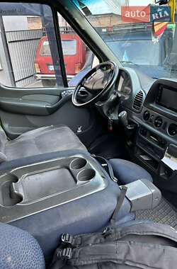 Мікроавтобус Mercedes-Benz Sprinter 2001 в 