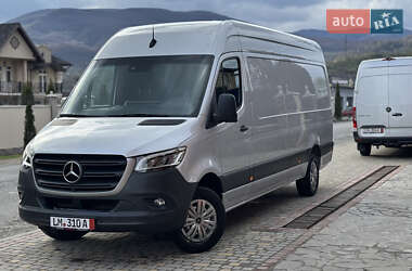 Вантажний фургон Mercedes-Benz Sprinter 2020 в 