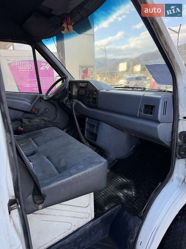 Мікроавтобус Mercedes-Benz Sprinter 1997 в Хусті