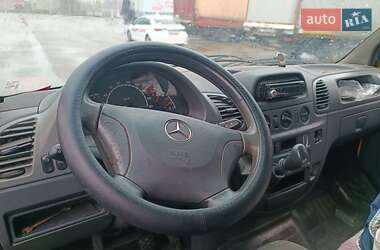 Вантажний фургон Mercedes-Benz Sprinter 2005 в 