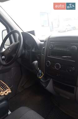 Вантажний фургон Mercedes-Benz Sprinter 2012 в 