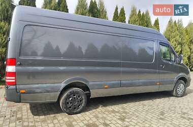 Грузовой фургон Mercedes-Benz Sprinter 2015 в 