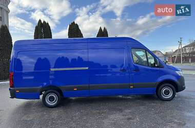 Грузовой фургон Mercedes-Benz Sprinter 2021 в 