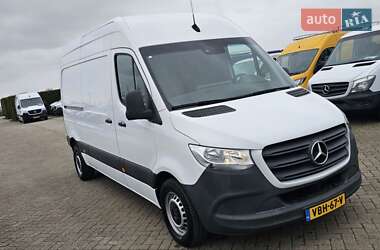 Вантажний фургон Mercedes-Benz Sprinter 2019 в 