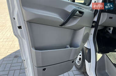 Грузовой фургон Mercedes-Benz Sprinter 2007 в 
