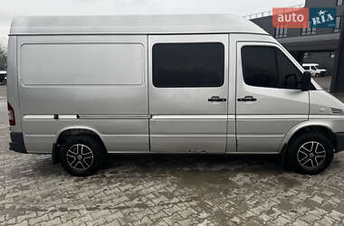 Микроавтобус Mercedes-Benz Sprinter 2005 в 