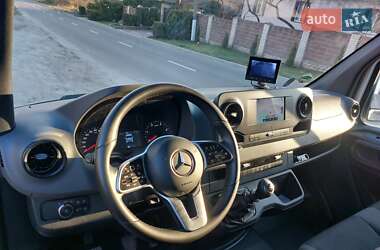 Грузовой фургон Mercedes-Benz Sprinter 2020 в 