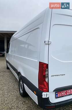 Грузовой фургон Mercedes-Benz Sprinter 2019 в 