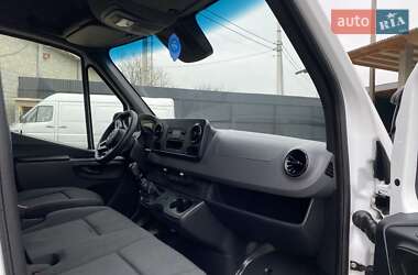 Грузовой фургон Mercedes-Benz Sprinter 2019 в 