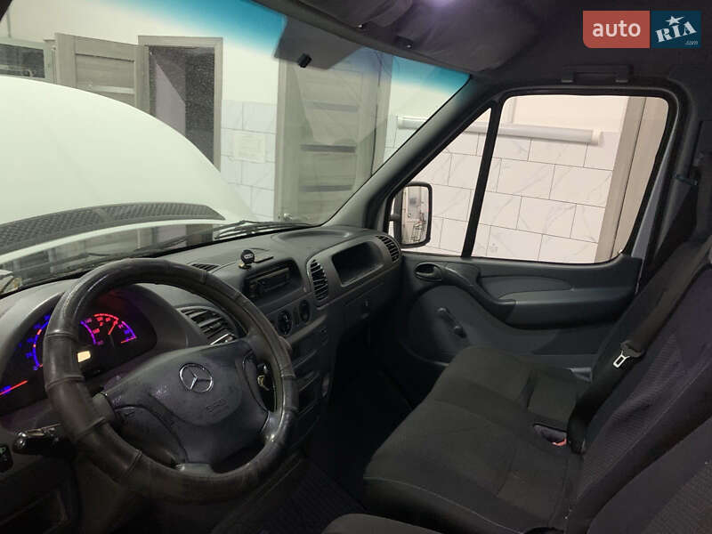 Вантажний фургон Mercedes-Benz Sprinter 2002 в Дружбі фото 10 Вантажний фургон Mercedes-Benz Sprinter 2002 в Дружбі