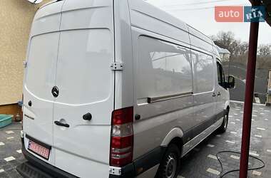 Грузовой фургон Mercedes-Benz Sprinter 2014 в 