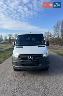 Мікроавтобус Mercedes-Benz Sprinter 2021 в 
