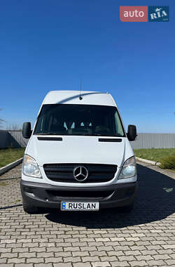 Туристичний / Міжміський автобус Mercedes-Benz Sprinter 2012 в 