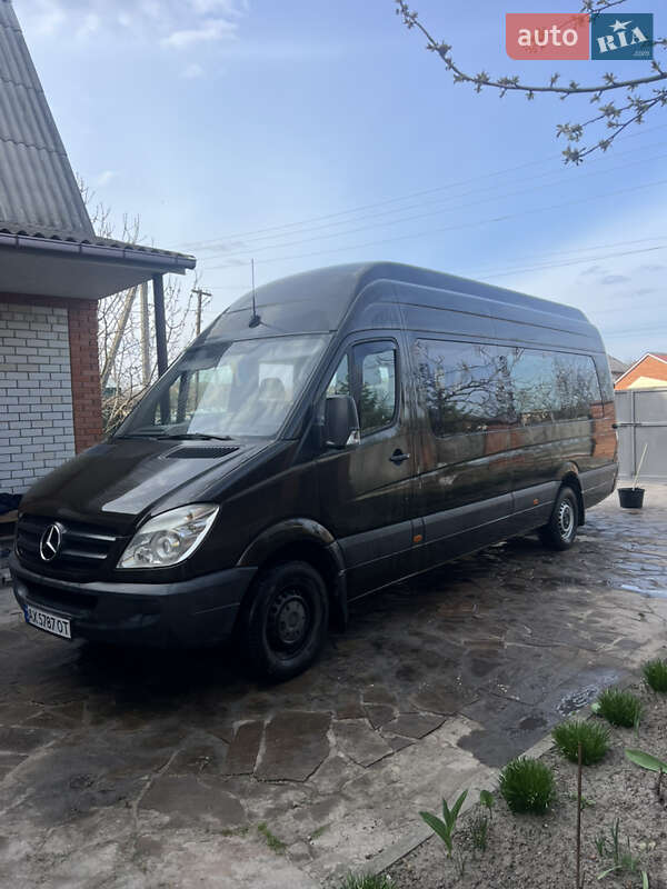Mercedes-Benz Sprinter 2010 Mercedes-Benz Sprinter 2010