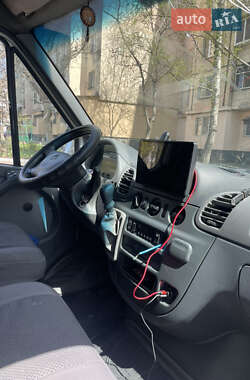 Грузовой фургон Mercedes-Benz Sprinter 2006 в 
