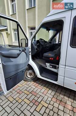 Микроавтобус Mercedes-Benz Sprinter 2006 в 