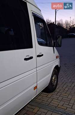 Микроавтобус Mercedes-Benz Sprinter 2006 в 