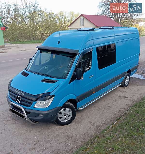 Микроавтобус Mercedes-Benz Sprinter 2012 в 