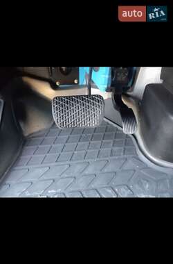 Микроавтобус Mercedes-Benz Sprinter 2012 в 