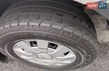 Грузовой фургон Mercedes-Benz Sprinter 2011 в 