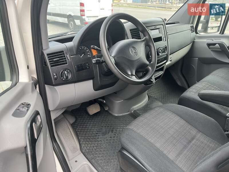 Вантажний фургон Mercedes-Benz Sprinter 2017 в Вінниці