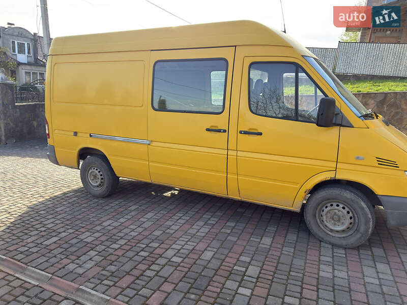 Вантажопасажирський фургон Mercedes-Benz Sprinter 2005 в Тернополі