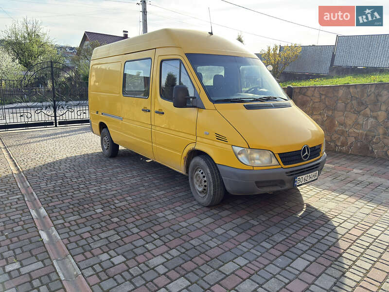 Вантажопасажирський фургон Mercedes-Benz Sprinter 2005 в Тернополі