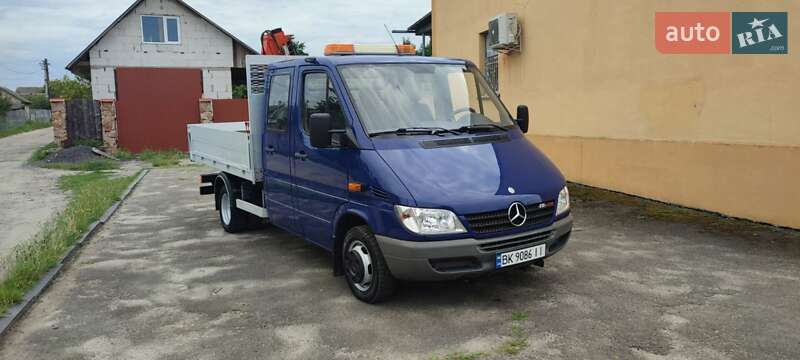 Кран-манипулятор Mercedes-Benz Sprinter 2006 в 