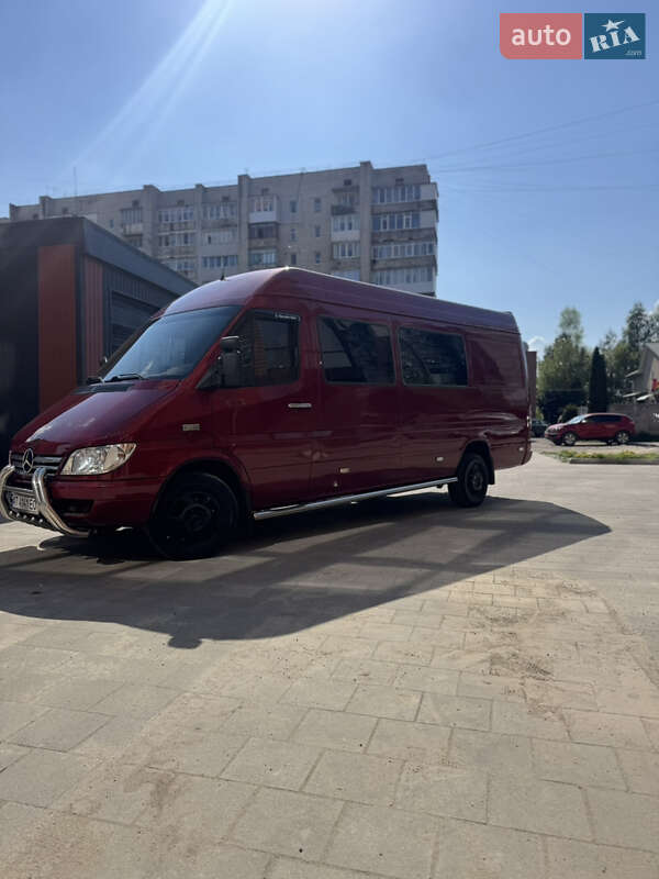 Mercedes-Benz Sprinter 2005 Mercedes-Benz Sprinter 2005