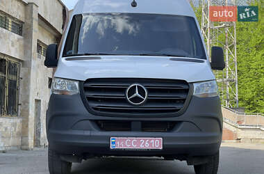 Грузовой фургон Mercedes-Benz Sprinter 2020 в 