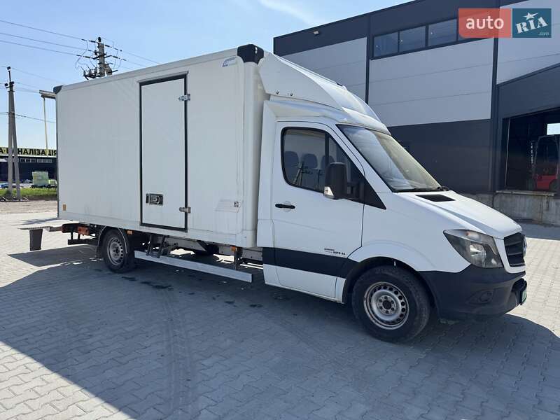 Вантажний фургон Mercedes-Benz Sprinter 2014 в 