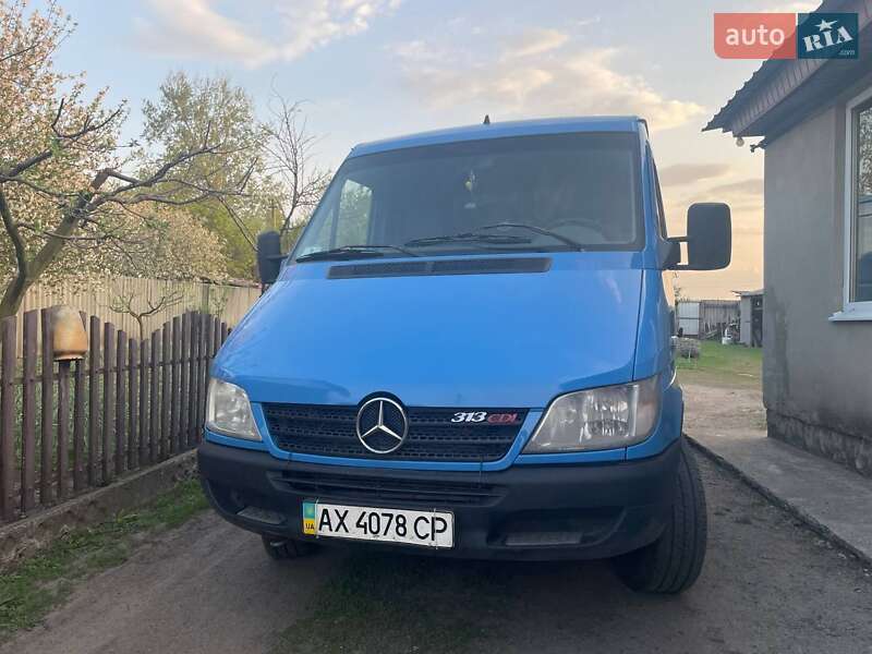 Вантажний фургон Mercedes-Benz Sprinter 2006 в 
