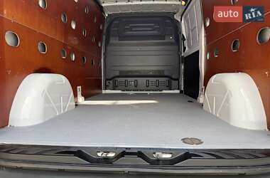 Грузовой фургон Mercedes-Benz Sprinter 2020 в 