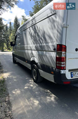 Грузовой фургон Mercedes-Benz Sprinter 2016 в 