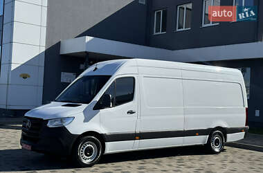 Вантажний фургон Mercedes-Benz Sprinter 2021 в 