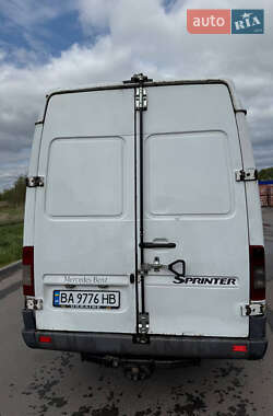 Грузовой фургон Mercedes-Benz Sprinter 2006 в 