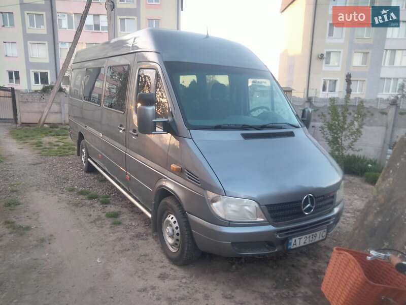 Mercedes-Benz Sprinter 2003