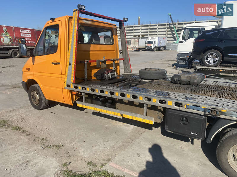 Эвакуатор Mercedes-Benz Sprinter 2004 в Одессе фото 5 Эвакуатор Mercedes-Benz Sprinter 2004 в Одессе