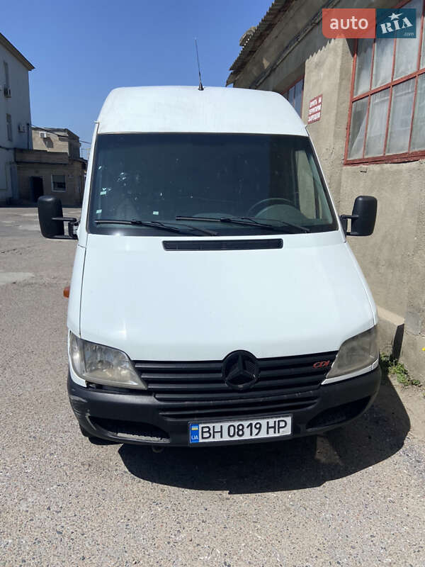 Грузовой фургон Mercedes-Benz Sprinter 2001 в Одессе