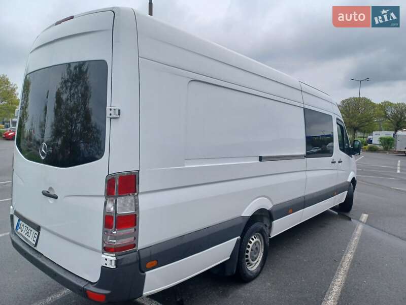 Микроавтобус Mercedes-Benz Sprinter 2012 в Рахове