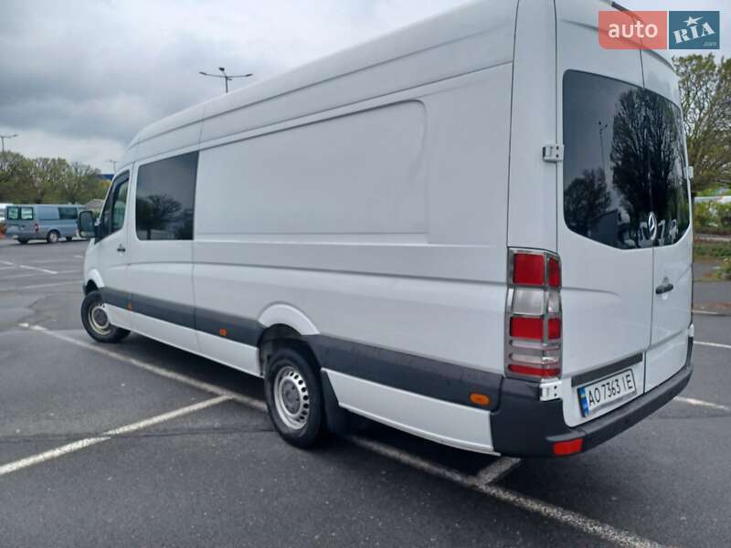 Микроавтобус Mercedes-Benz Sprinter 2012 в Рахове