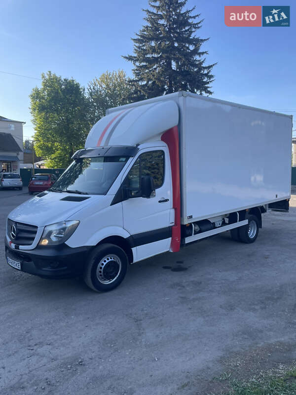 Грузовой фургон Mercedes-Benz Sprinter 2015 в 