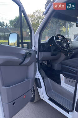 Грузовой фургон Mercedes-Benz Sprinter 2015 в 