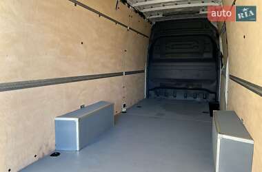 Вантажний фургон Mercedes-Benz Sprinter 2020 в 