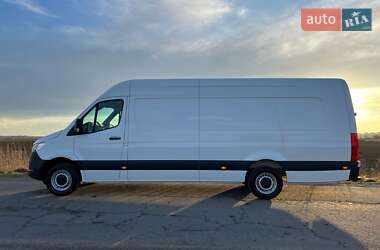Вантажний фургон Mercedes-Benz Sprinter 2020 в 